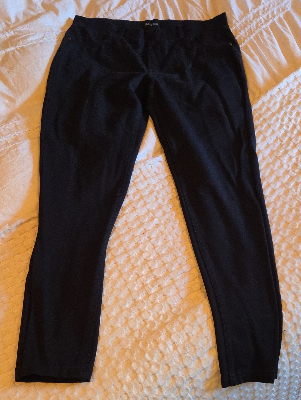 Black Skinny Women’s Pants - Seam Detail